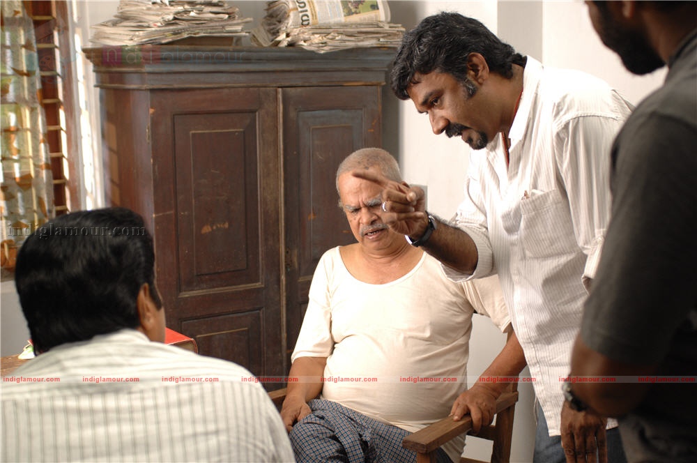 Paleri Manikyam Movie hd photo