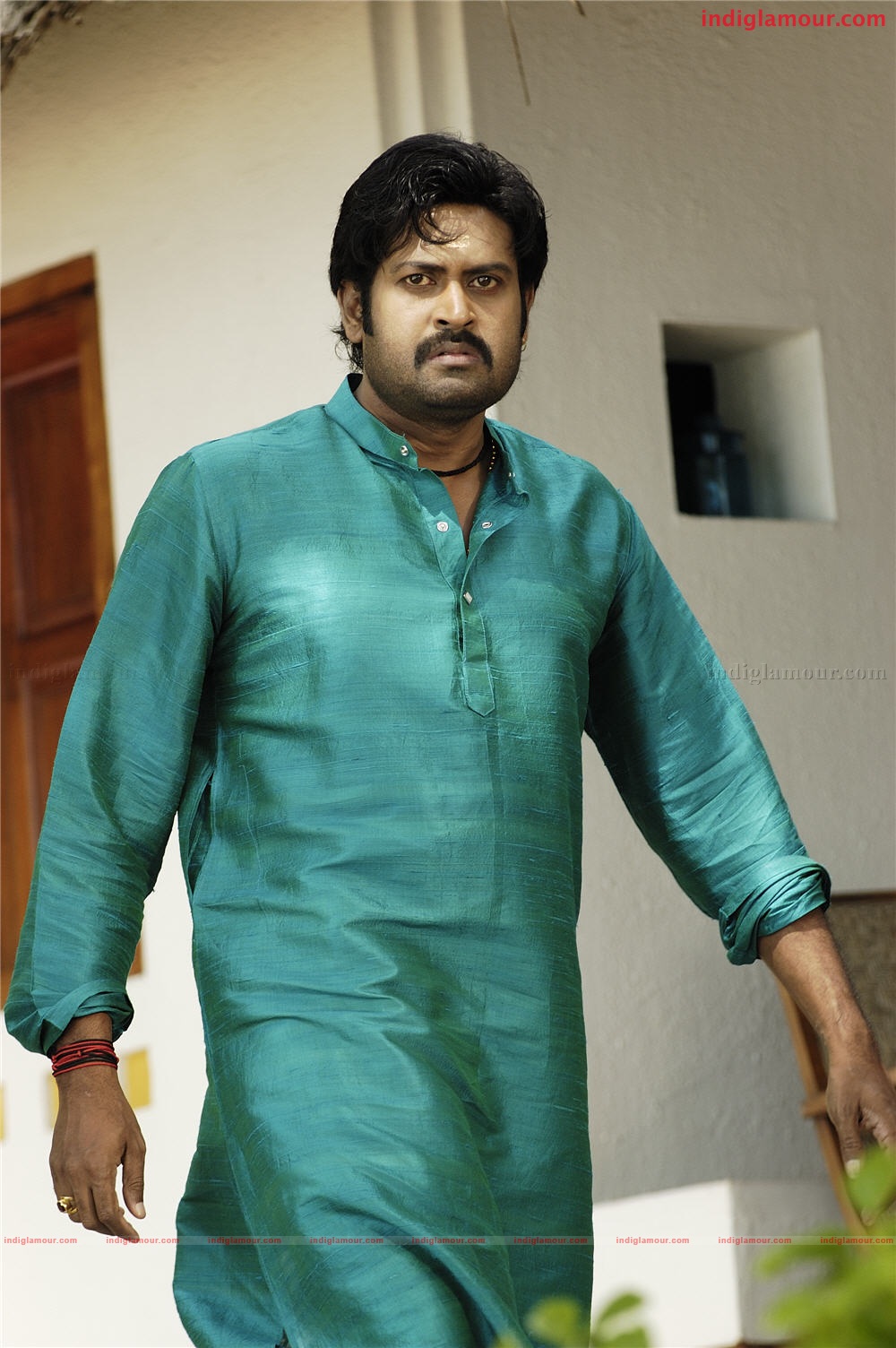 Nirakazhcha Movie hd photo