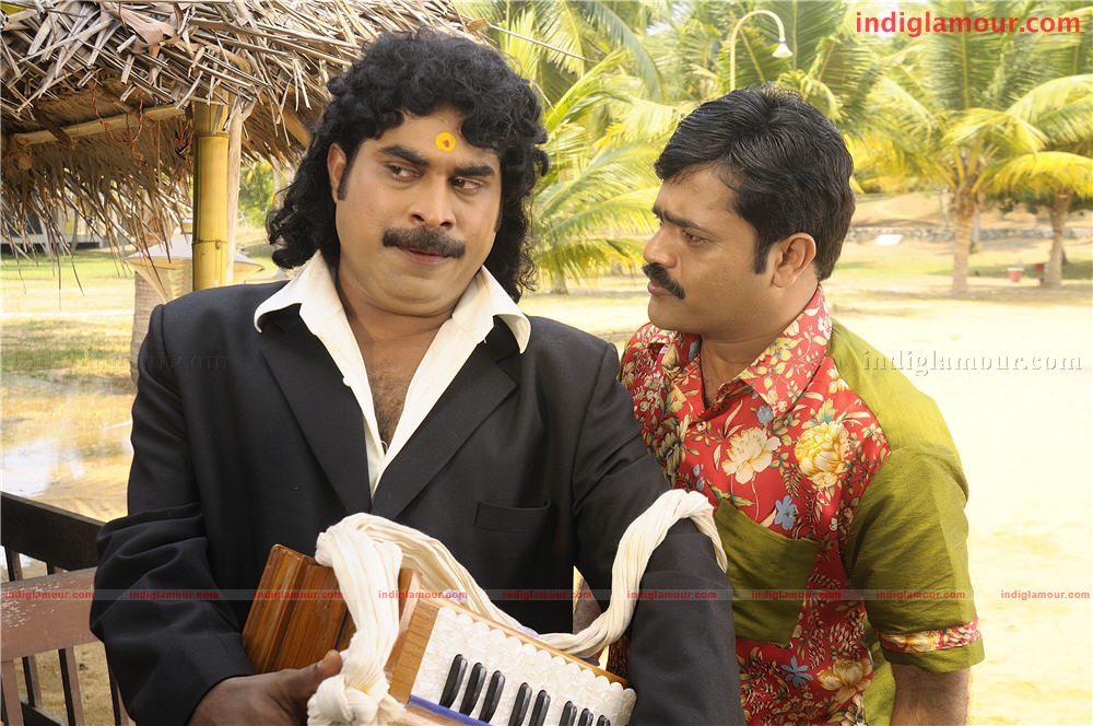 Nirakazhcha Movie hd photo
