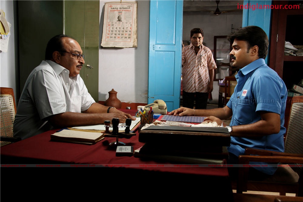 Oridathoru Postman Movie hd photo
