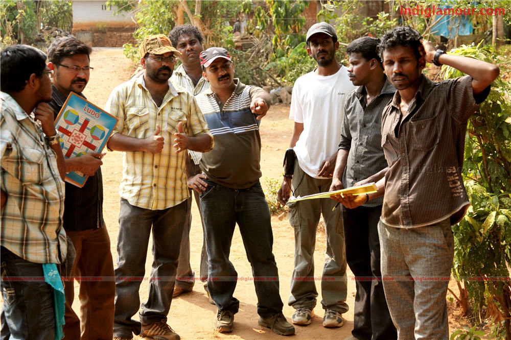 Oridathoru Postman Movie hd photo