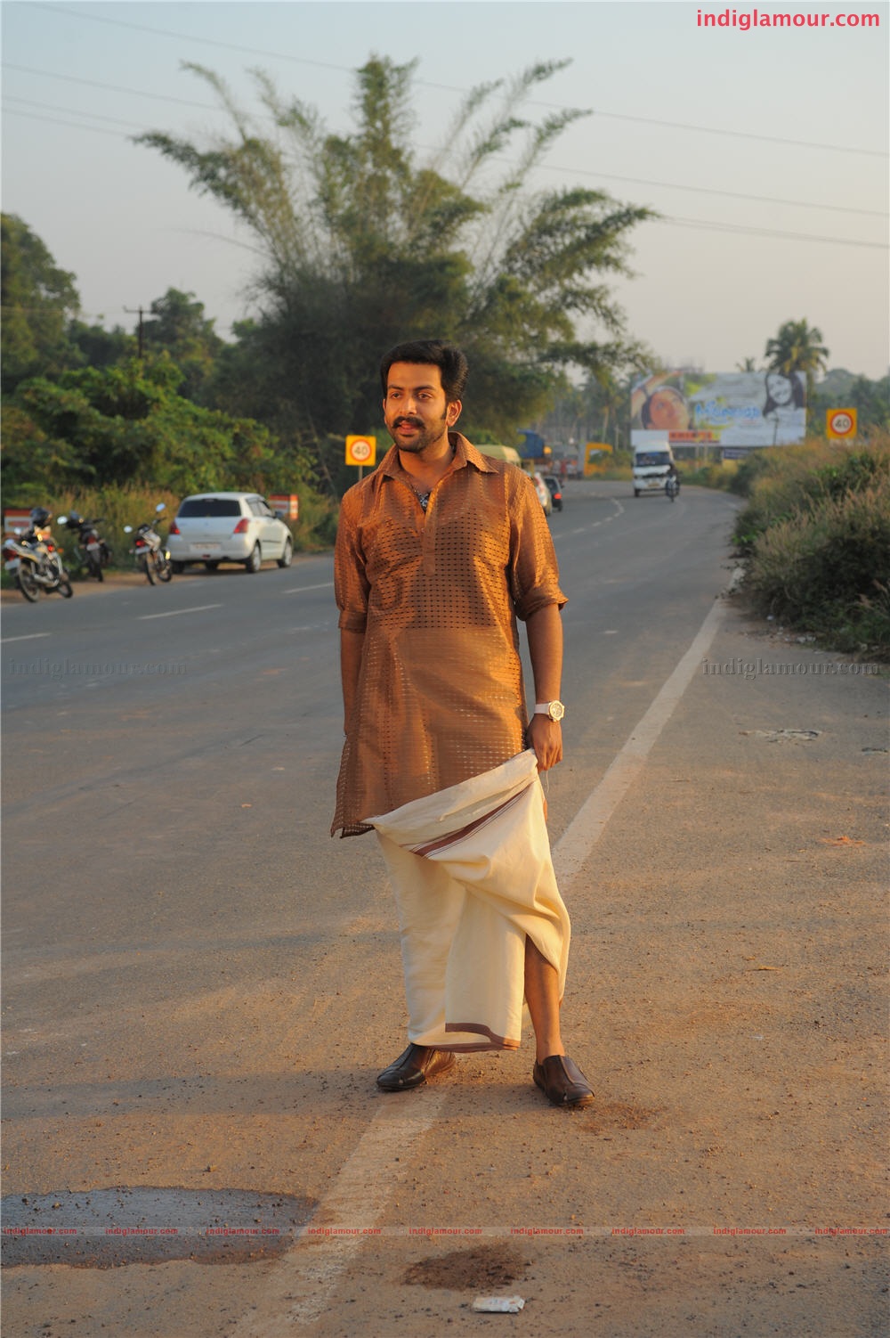 Thanthonni Movie hd photo