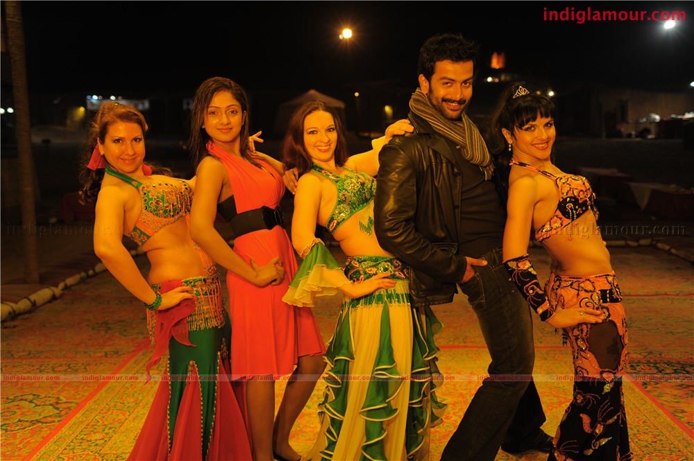 Thanthonni Movie hd photo