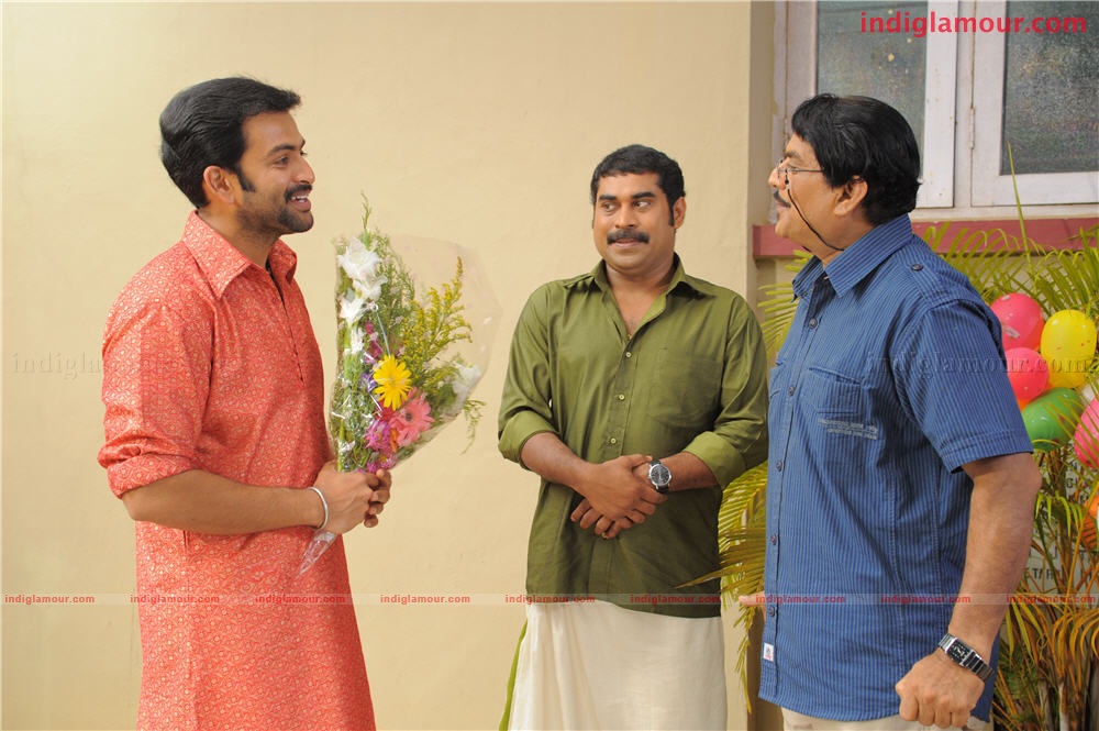 Thanthonni Movie hd photo