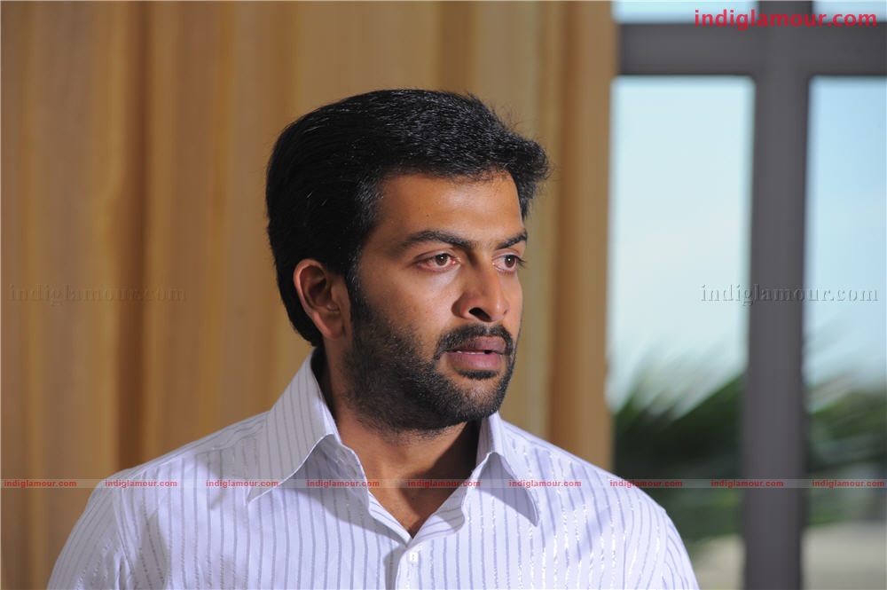 Thanthonni Movie hd photo