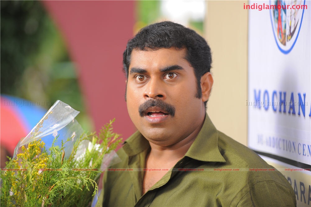Thanthonni Movie hd photo