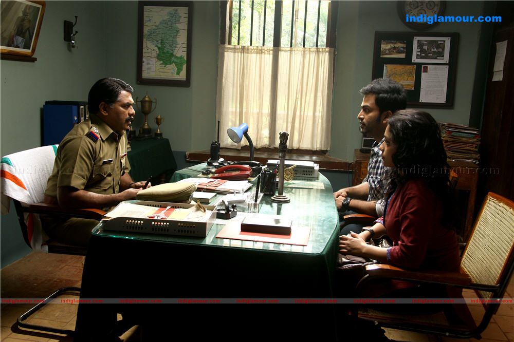 Arjunan Sakshi Movie hd photo