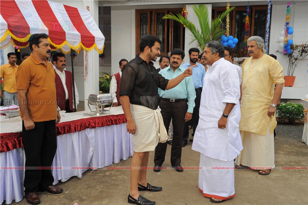 Thanthonni Movie hd photo