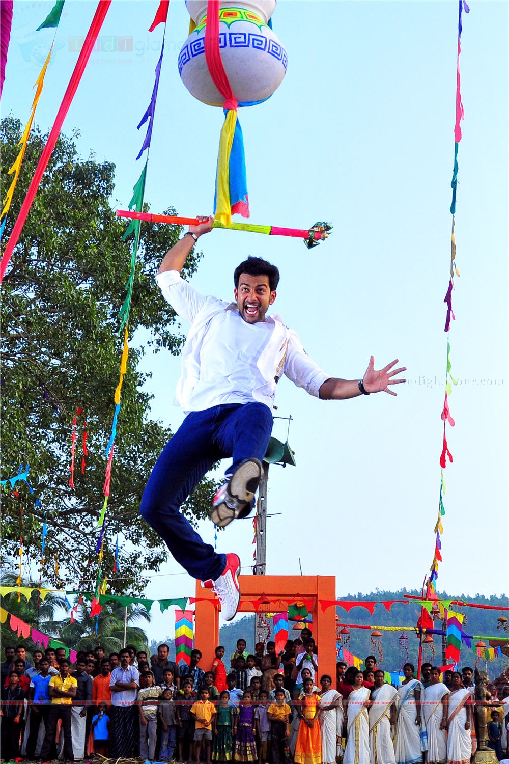 Pokkiri Raja Movie hd photo