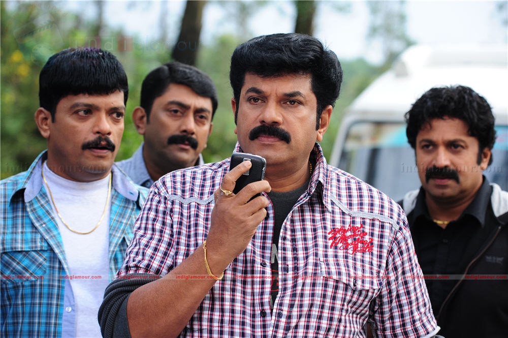 In Ghost House Inn Movie hd photo