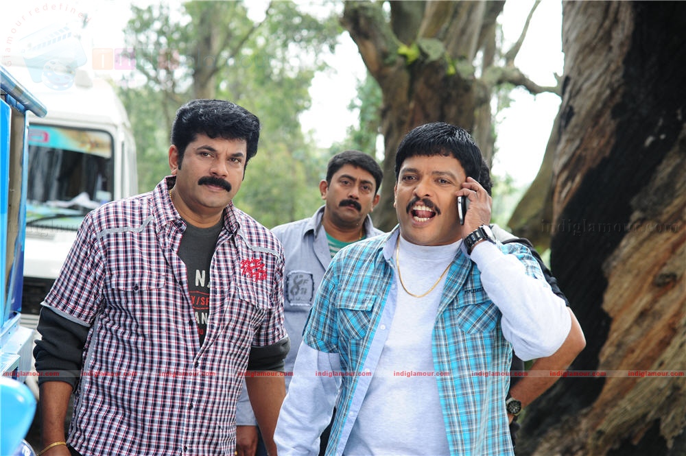 In Ghost House Inn Movie hd photo
