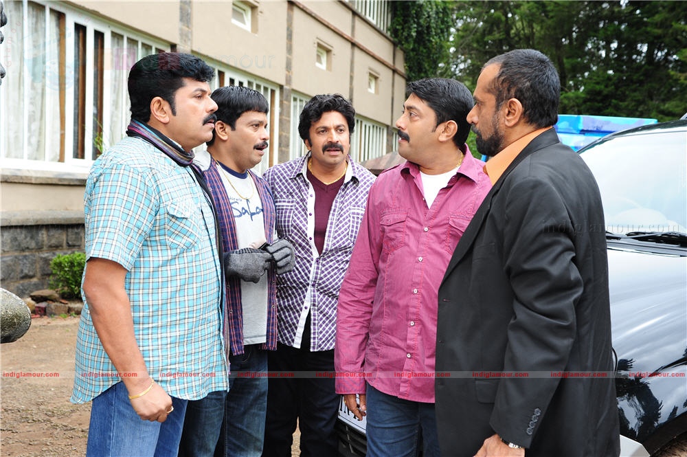 In Ghost House Inn Movie hd photo
