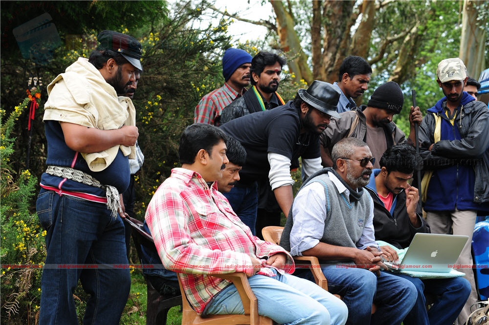 In Ghost House Inn Movie hd photo
