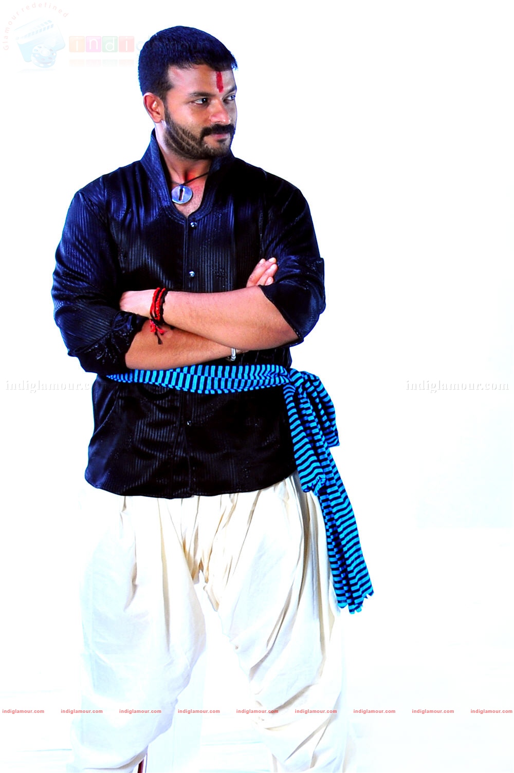 Nallavan Movie hd photo