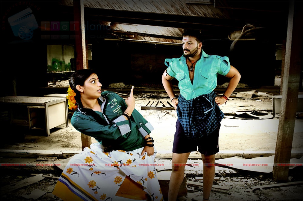 Nallavan Movie hd photo