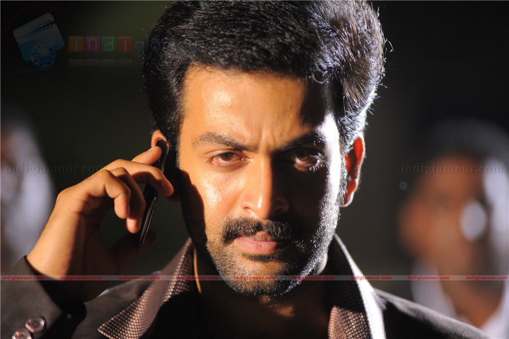 Thanthonni Movie hd photo