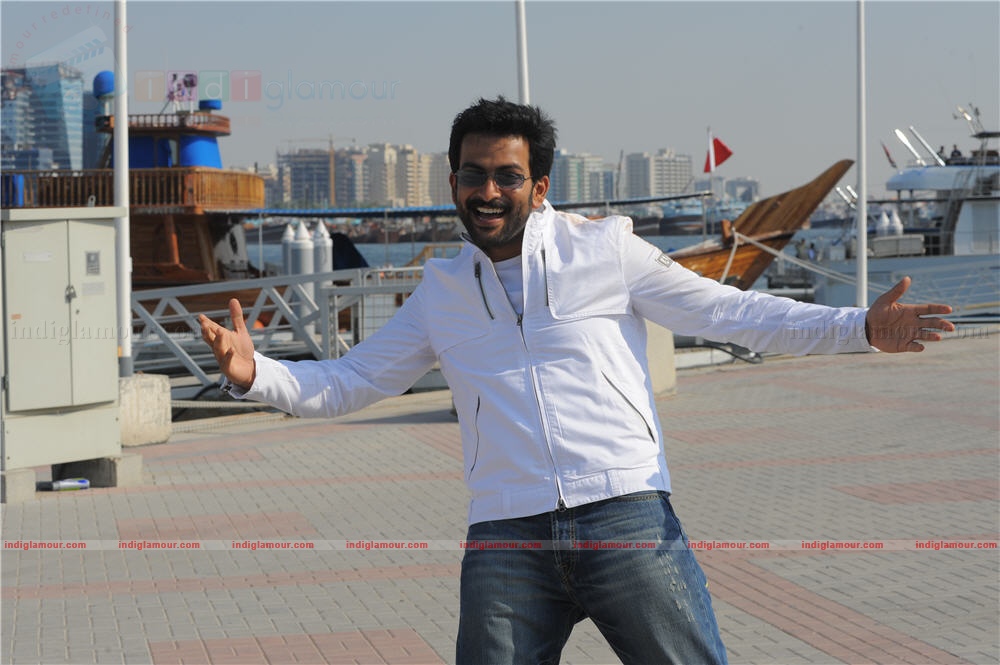 Thanthonni Movie hd photo
