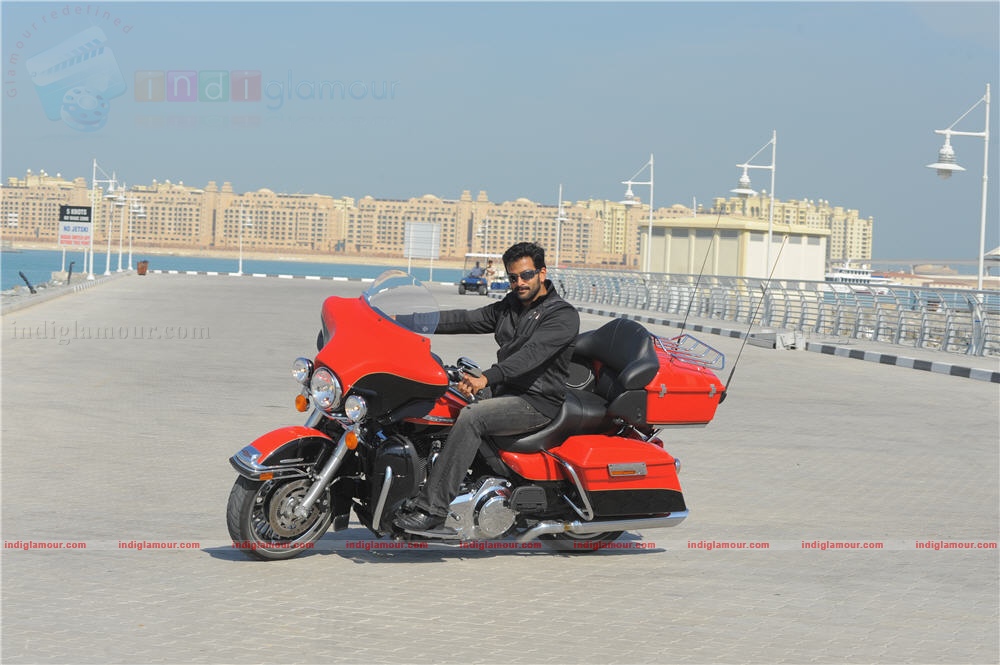 Thanthonni Movie hd photo