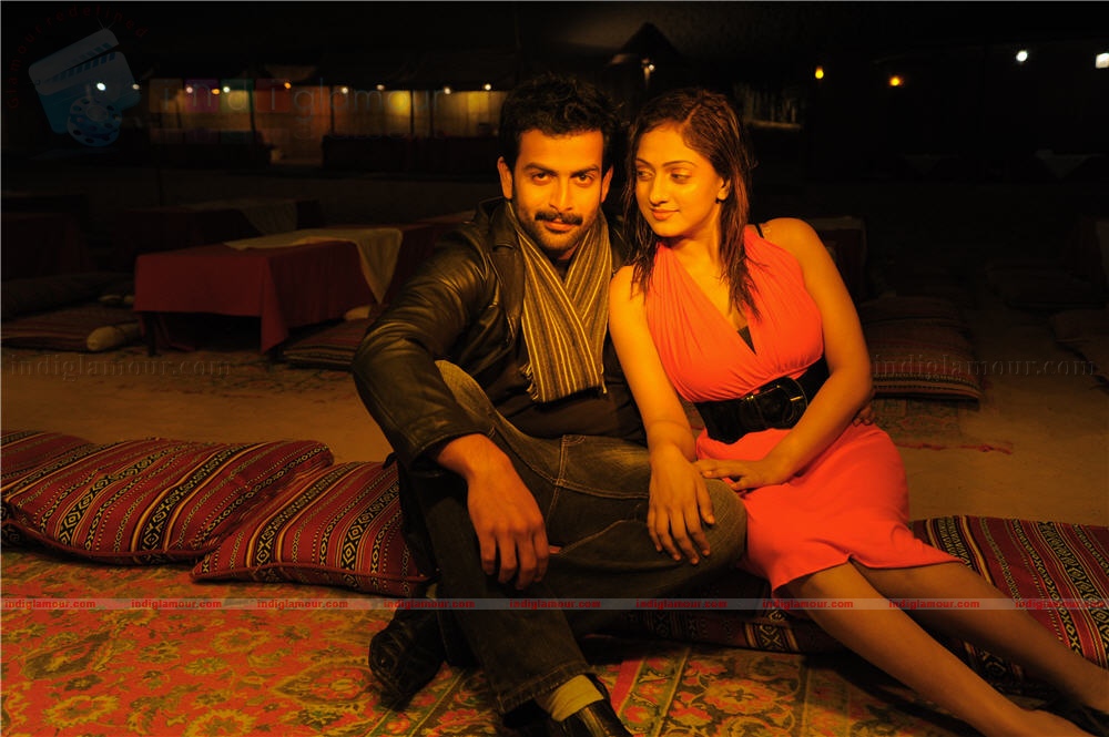 Thanthonni Movie hd photo