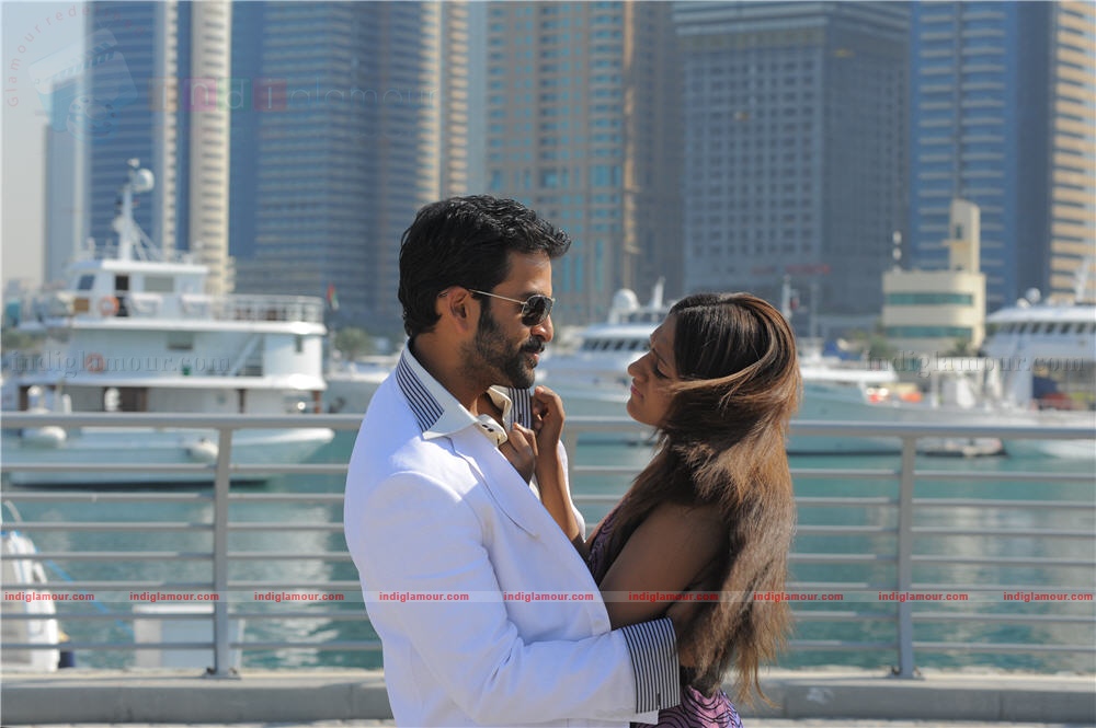 Thanthonni Movie hd photo