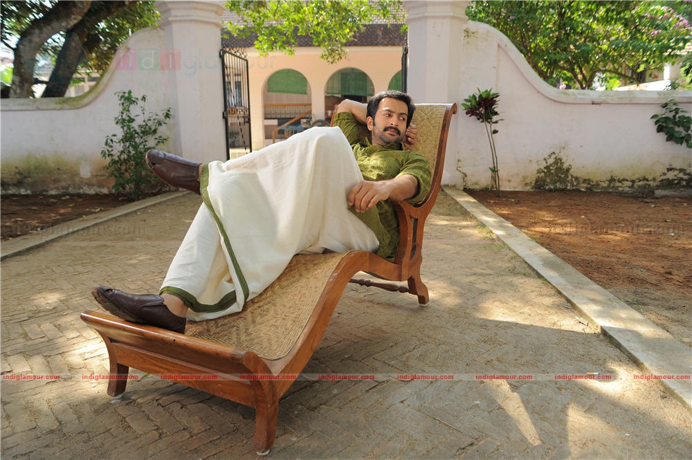 Thanthonni Movie hd photo