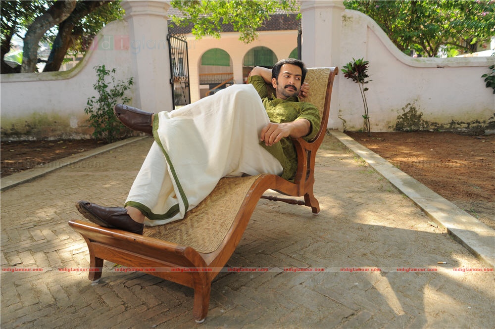 Thanthonni Movie hd photo