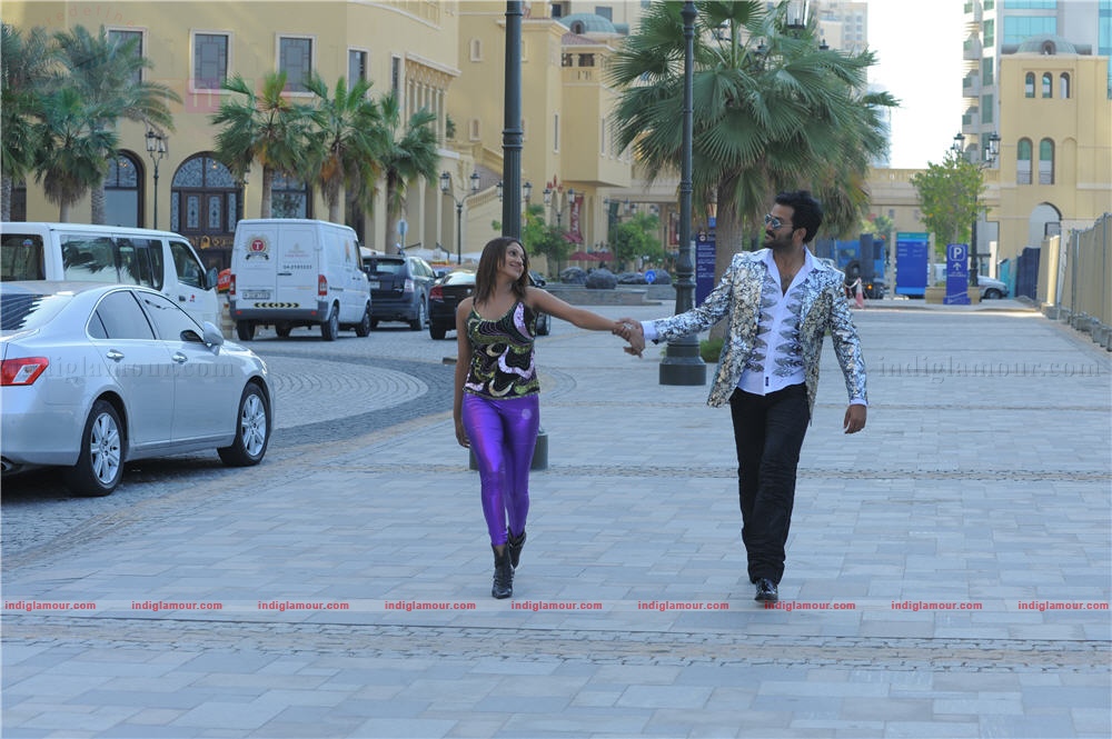 Thanthonni Movie hd photo