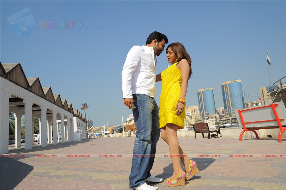 Thanthonni Movie hd photo