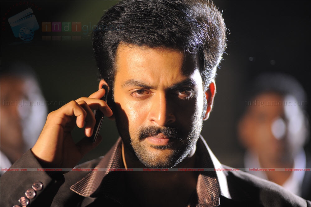 Thanthonni Movie hd photo