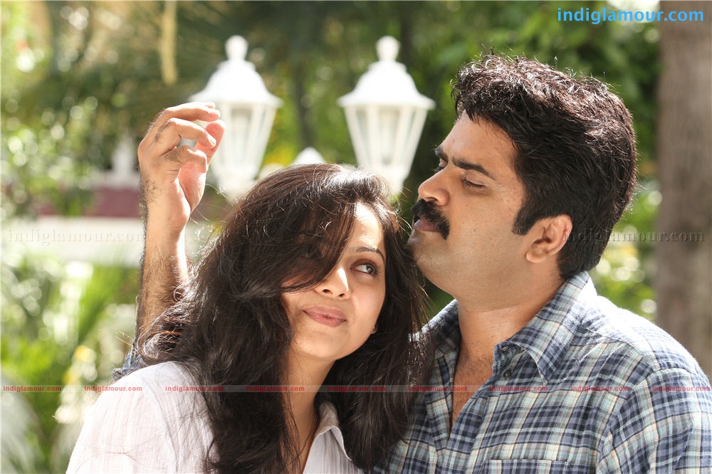 Cocktail Movie hd photo