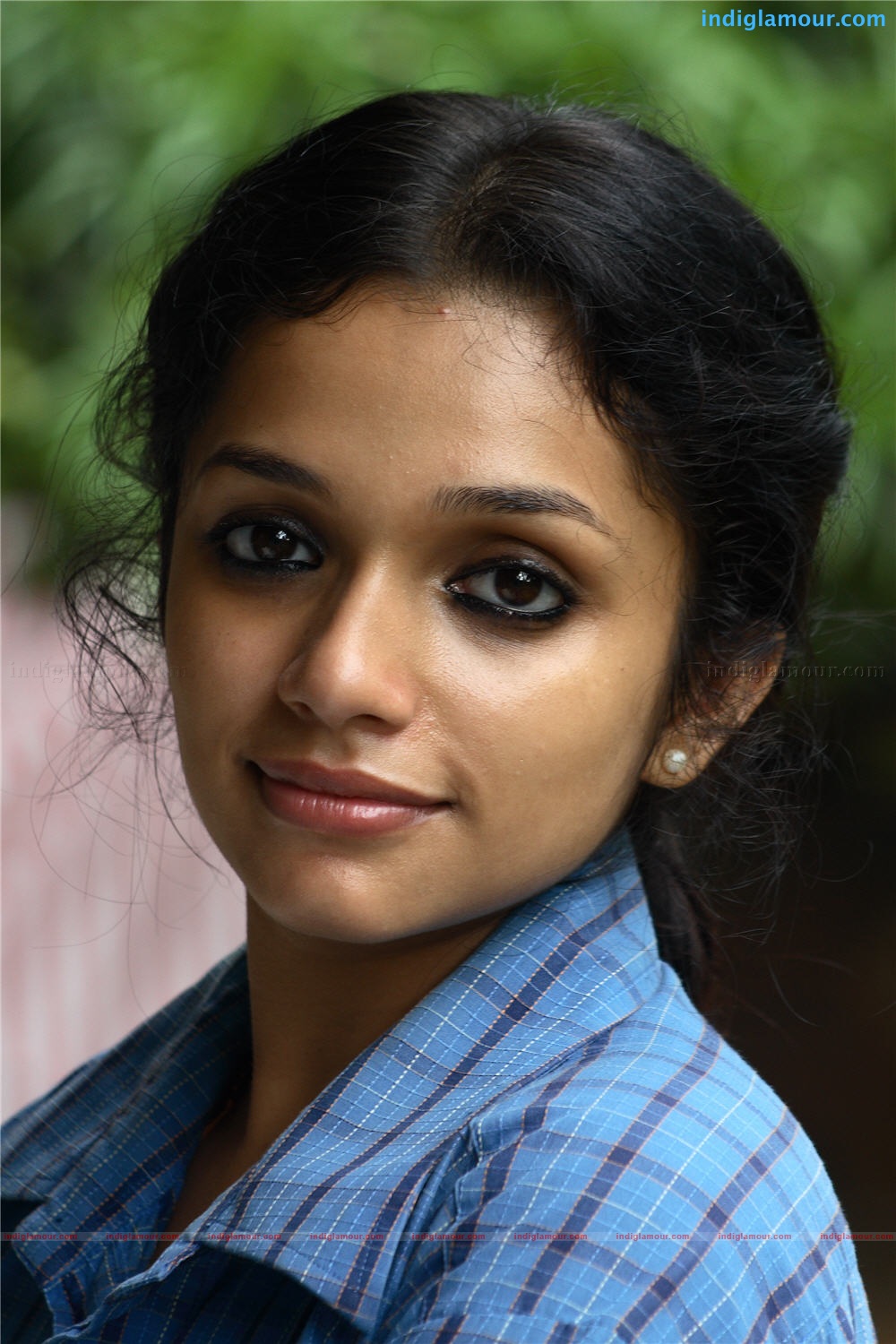 Elsamma Enna Aankutty Movie hd photo
