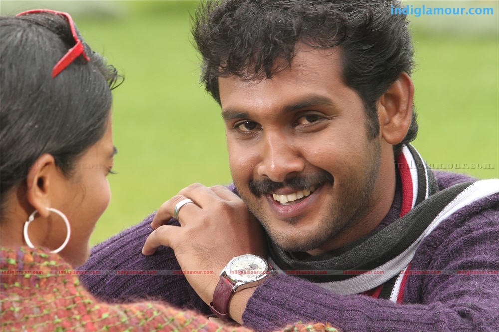 Penpattanam Movie hd photo