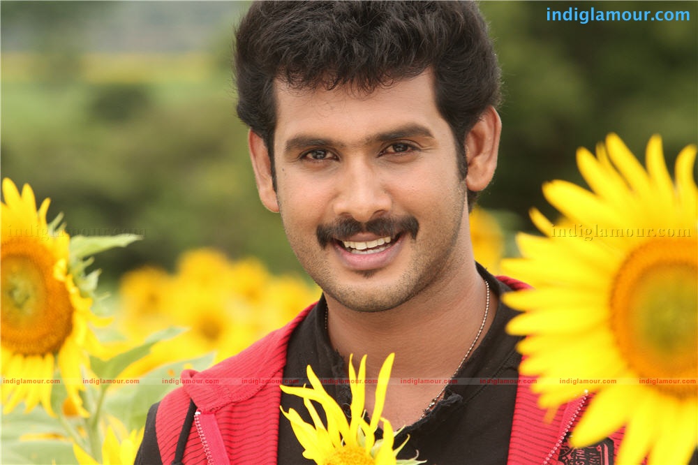 Penpattanam Movie hd photo