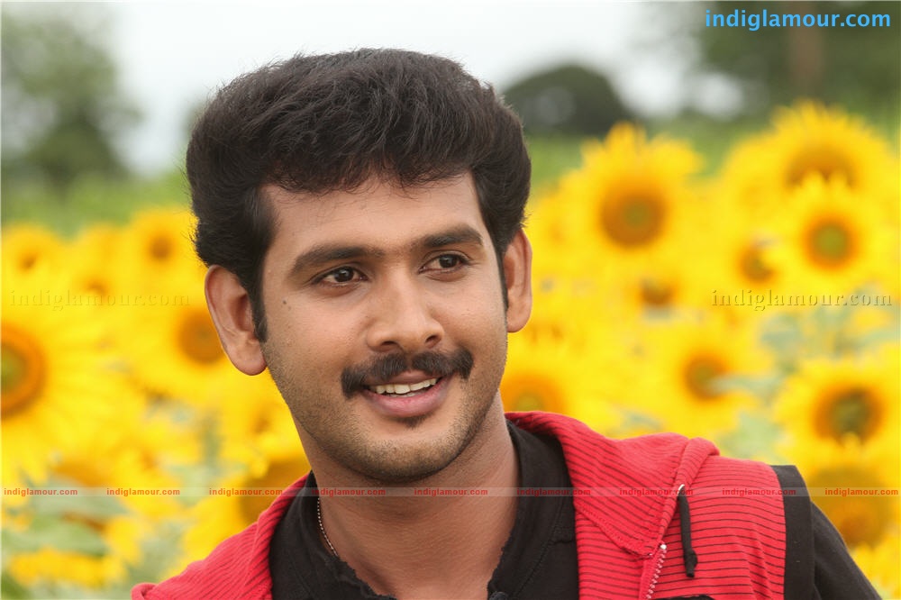 Penpattanam Movie hd photo