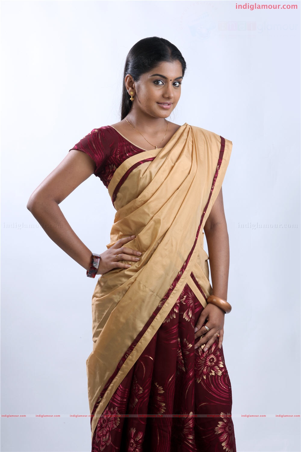 Oridathoru Postman Movie hd photo