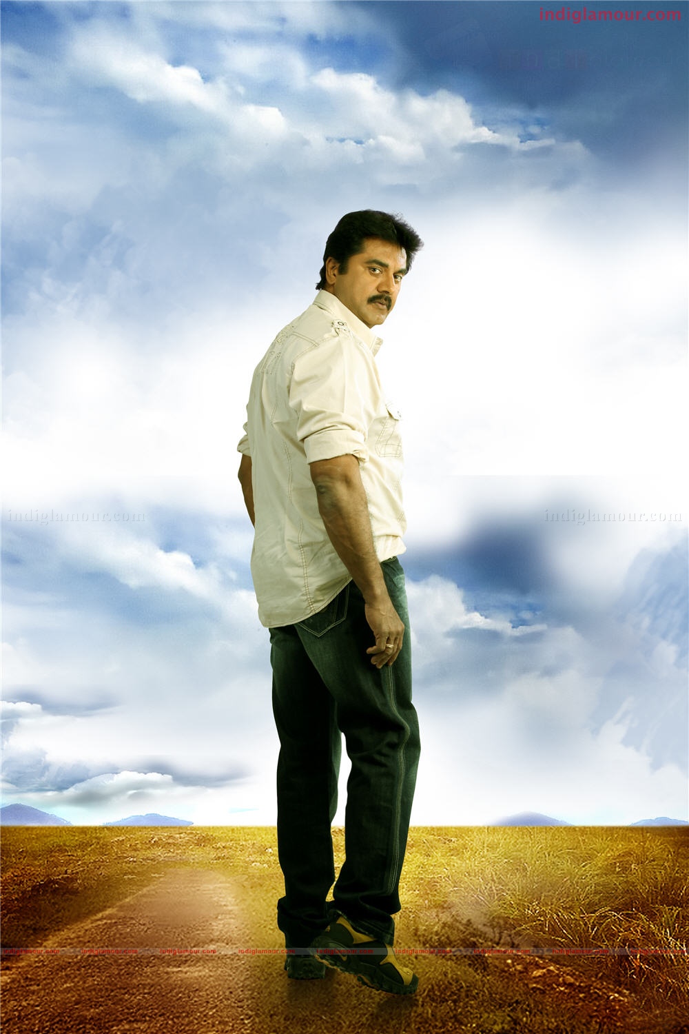 Oridathoru Postman Movie hd photo