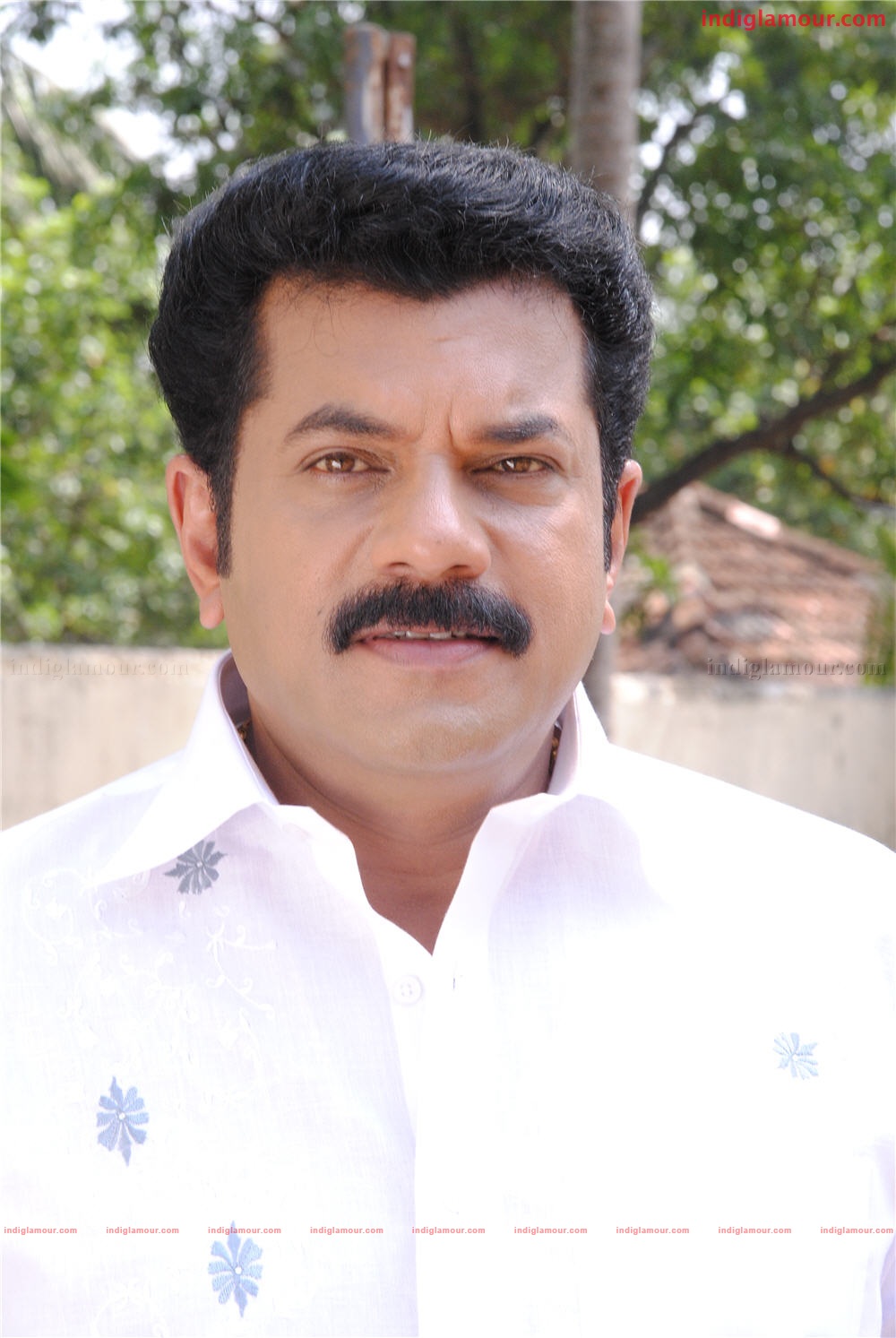 Advocate Lakshmanan ladies only Movie hd photo