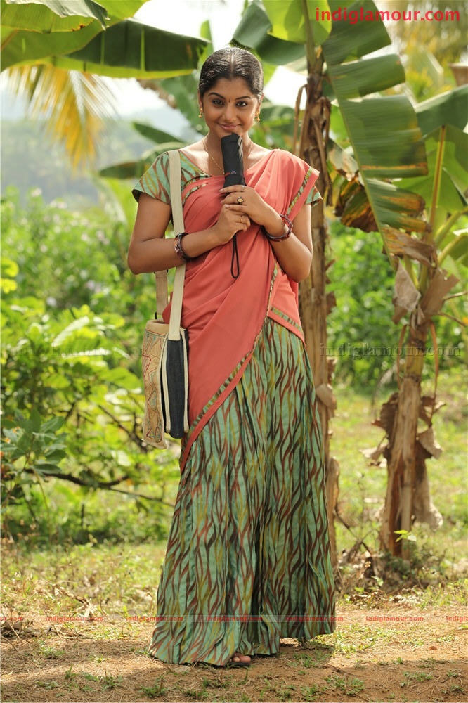 Oridathoru Postman Movie hd photo