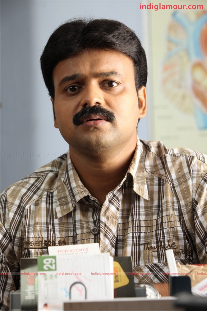 Oridathoru Postman Movie hd photo