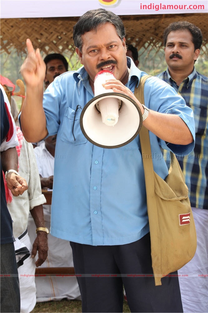 Oridathoru Postman Movie hd photo