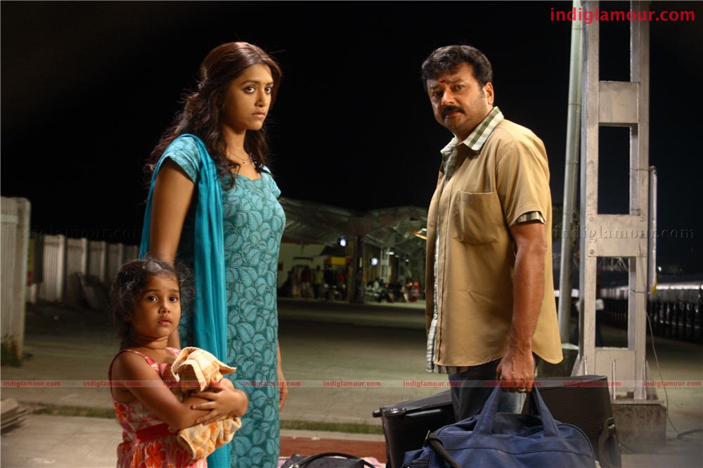 Kadha Thudarunnu Movie hd photo