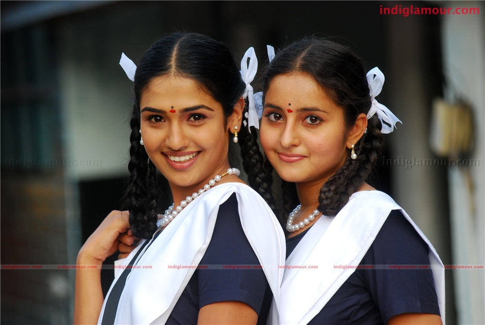 Neelamberi Movie hd photo