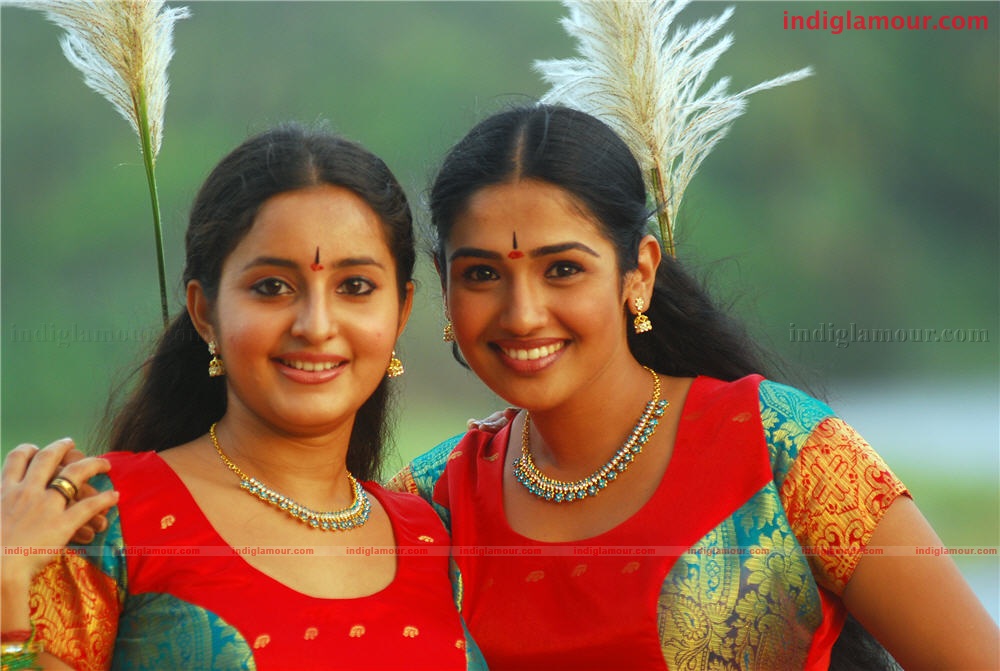 Neelamberi Movie hd photo