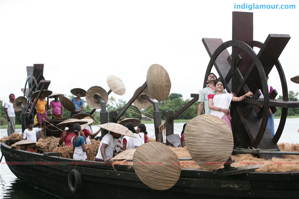 Karyasthan Movie hd photo