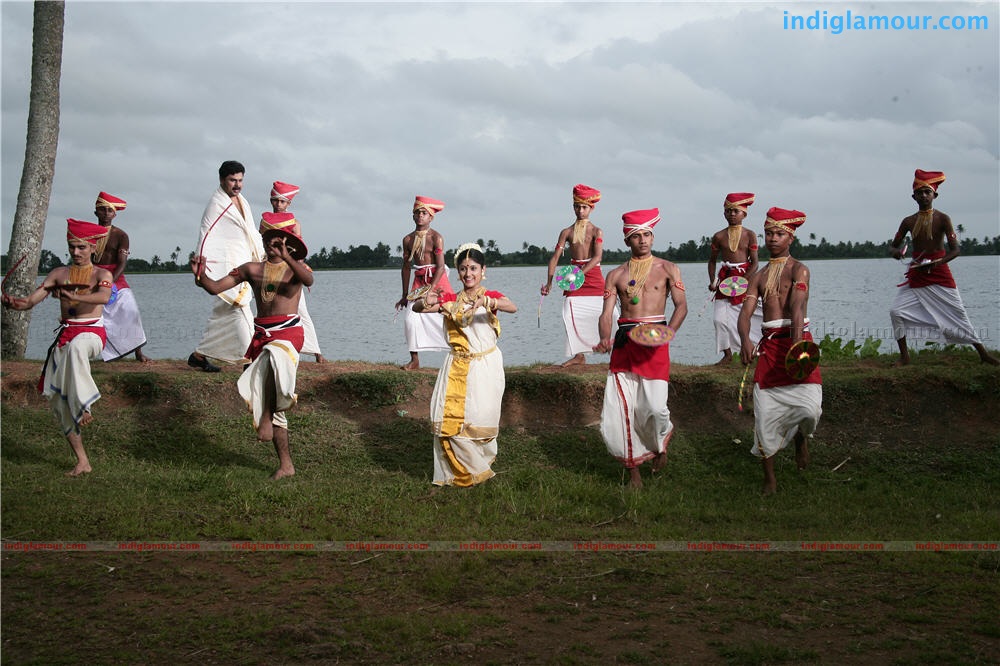 Karyasthan Movie hd photo
