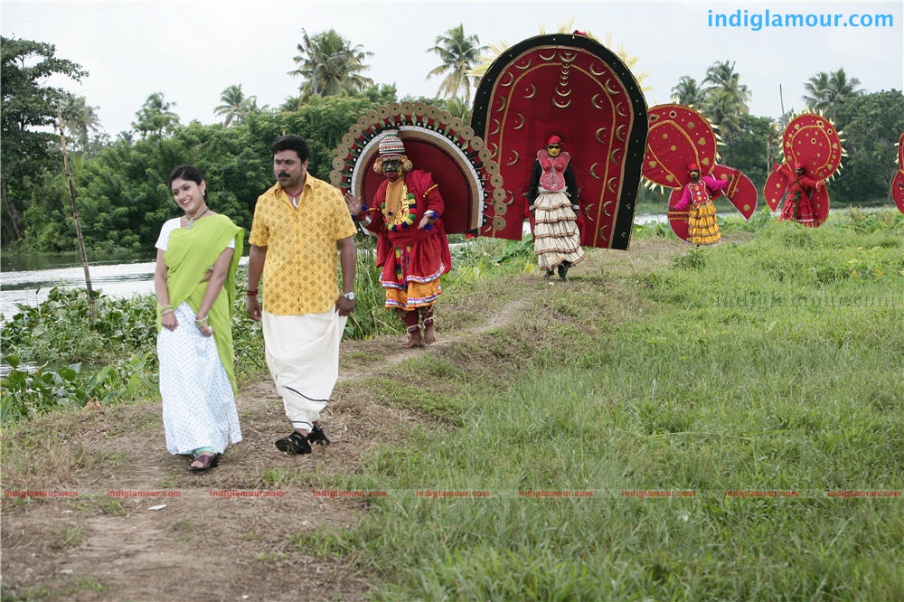Karyasthan Movie hd photo