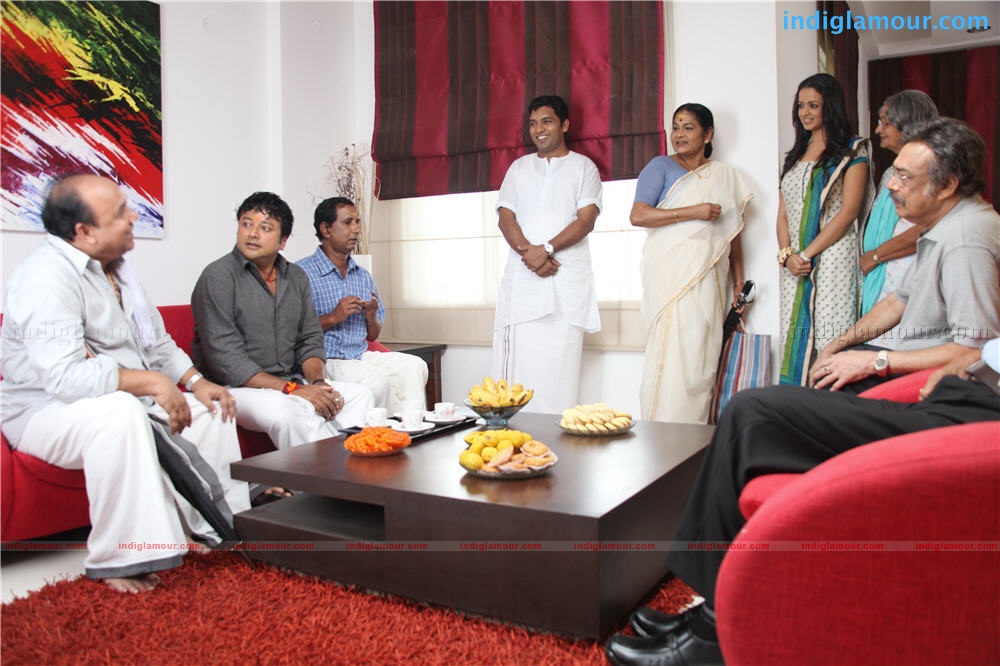 Kudumbasree Travels Movie hd photo