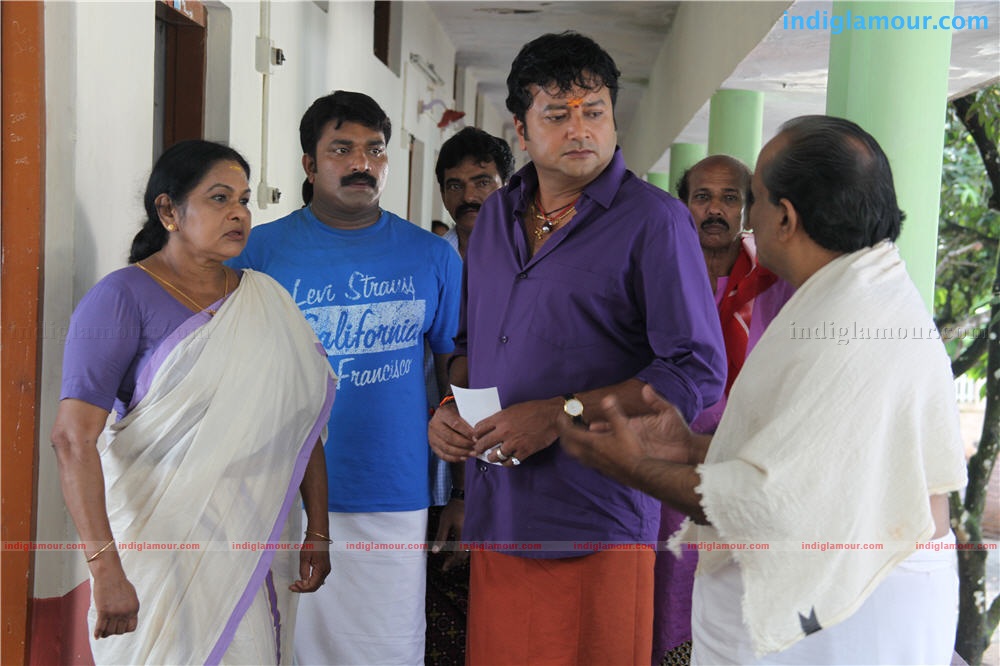 Kudumbasree Travels Movie hd photo