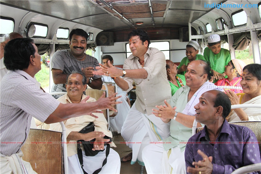 Kudumbasree Travels Movie hd photo