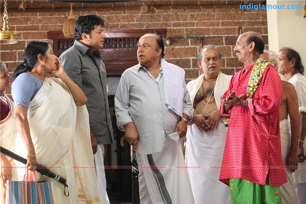 Kudumbasree Travels Movie hd photo